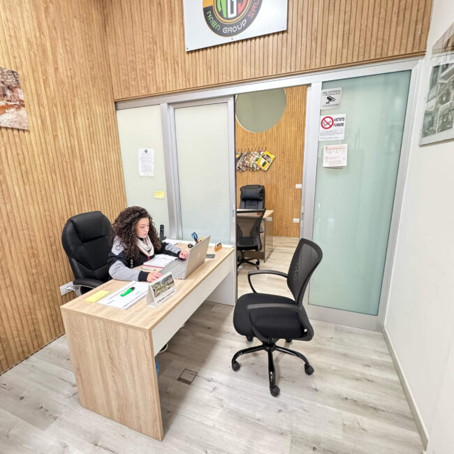 foto universal contract